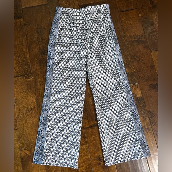 NWT Veronica Beard Blue and White Patterned Pants - Picture 1 of 5